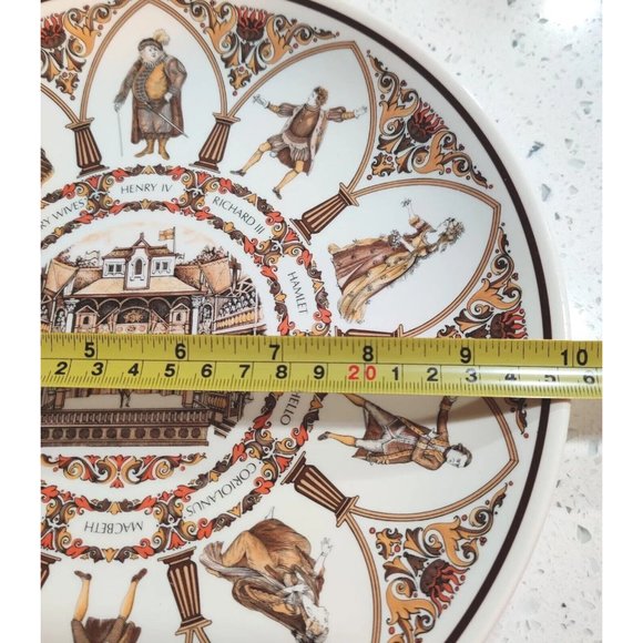 Vtg Wedgwood Etruria Shakespeare Characters All The World's A Stage Plate 10" - Picture 7 of 7